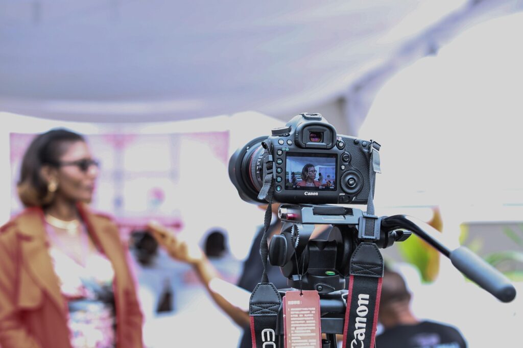 découvrez nos conseils et astuces pour réussir une vidéo interview professionnelle, captez l’attention des recruteurs et valorisez vos compétences devant la caméra.